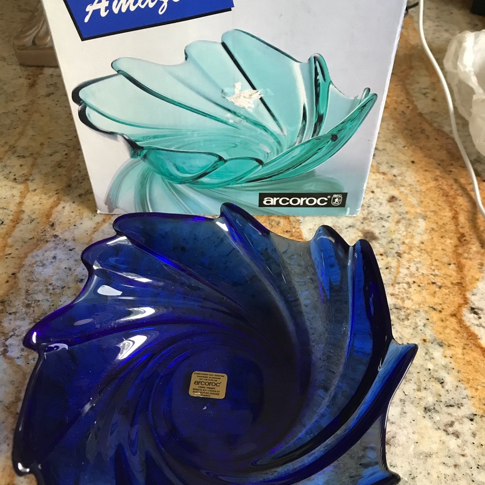 New Amazone French Designer Bowl